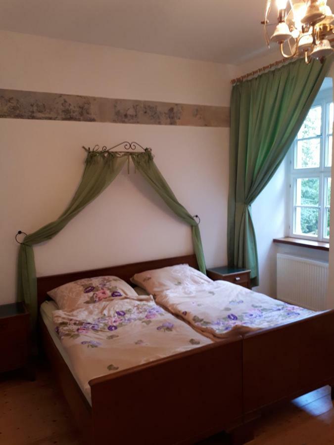 Hotel Schloss Wespenstein Grafenthal Экстерьер фото